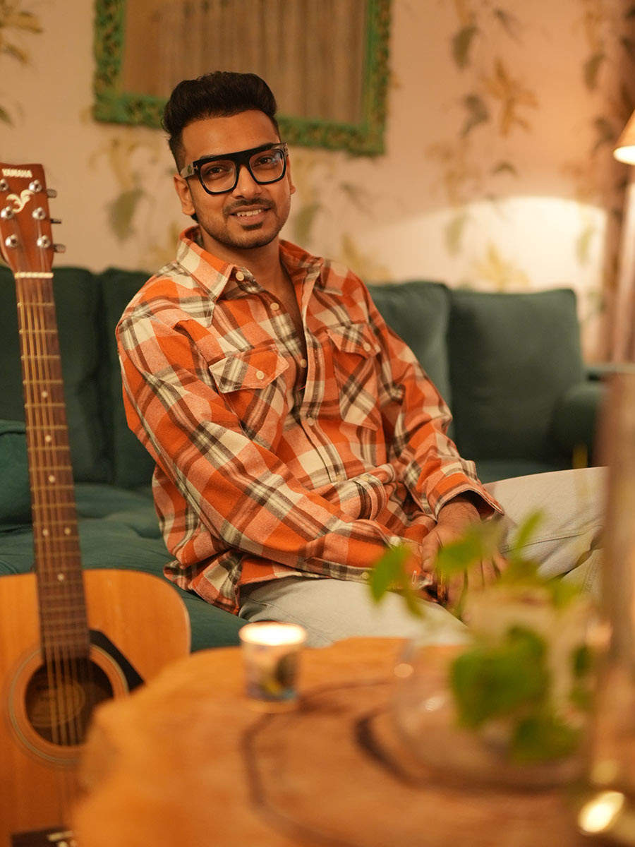 Singer Shreyas Puranik 