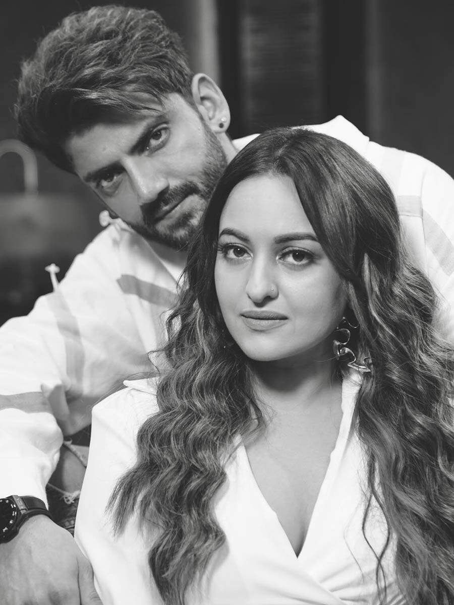 Exclusive: Sonakshi Sinha And Zaheer Iqbal To Have A Simple Wedding ...