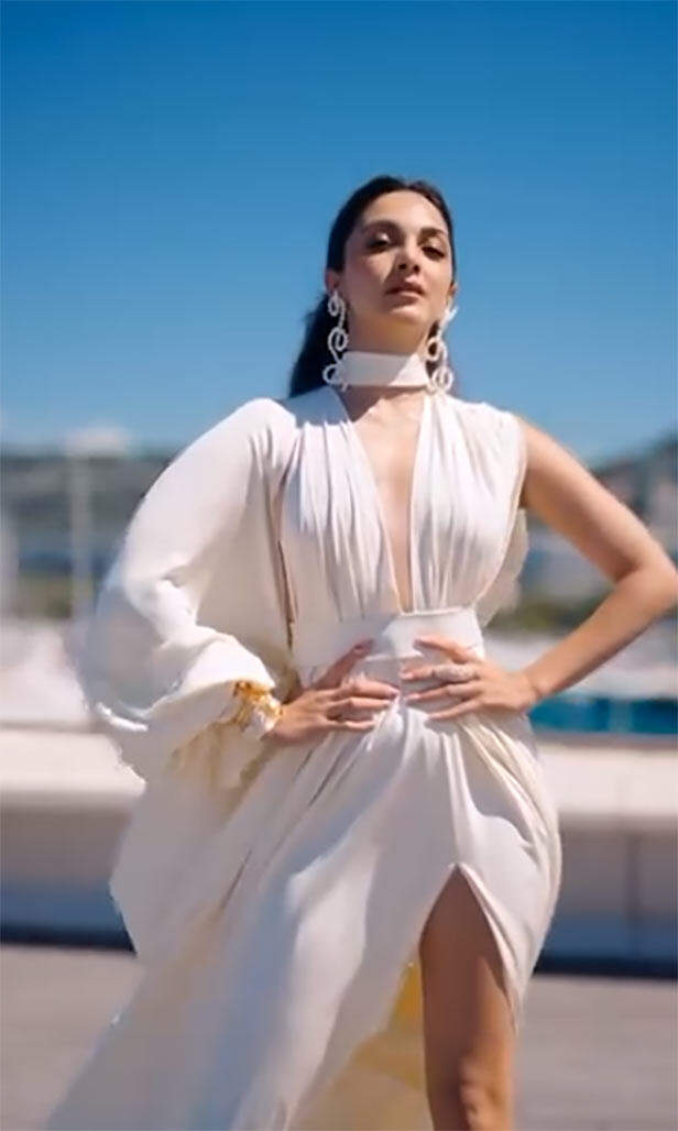 Kiara Advani is a vision in white as she shares first glimpse from ...