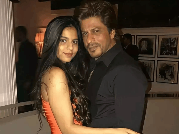 Adorable pictures of Shah Rukh Khan and birthday star Suhana Khan