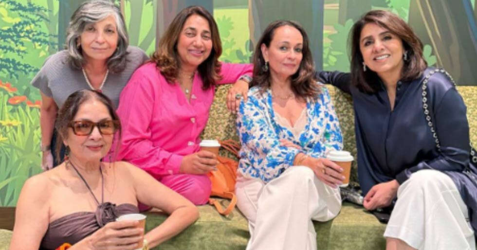 Neena Gupta, Neetu Kapoor, Soni Razdan & more catch up