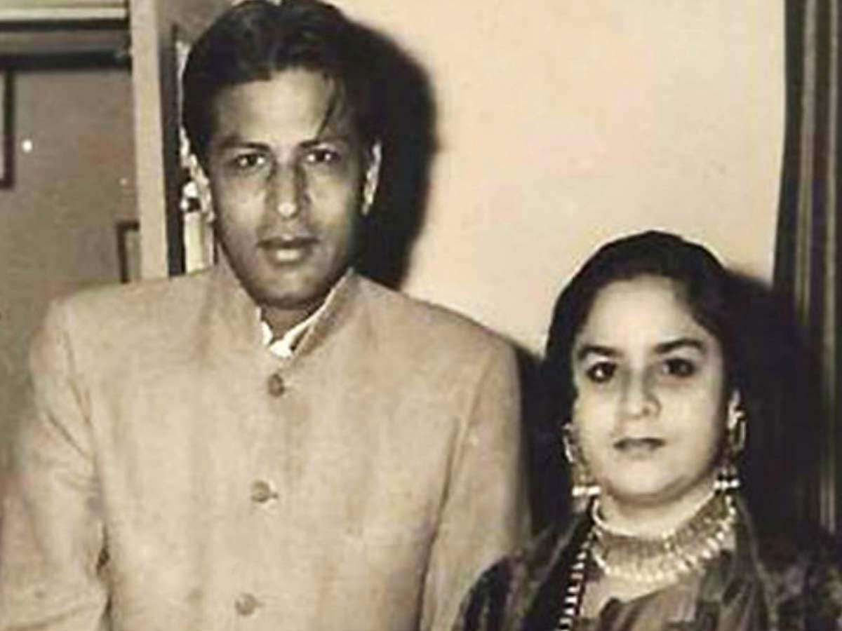 Shah Rukh Khan parents Mir Taj Mohammed Khan and Lateef Fatima