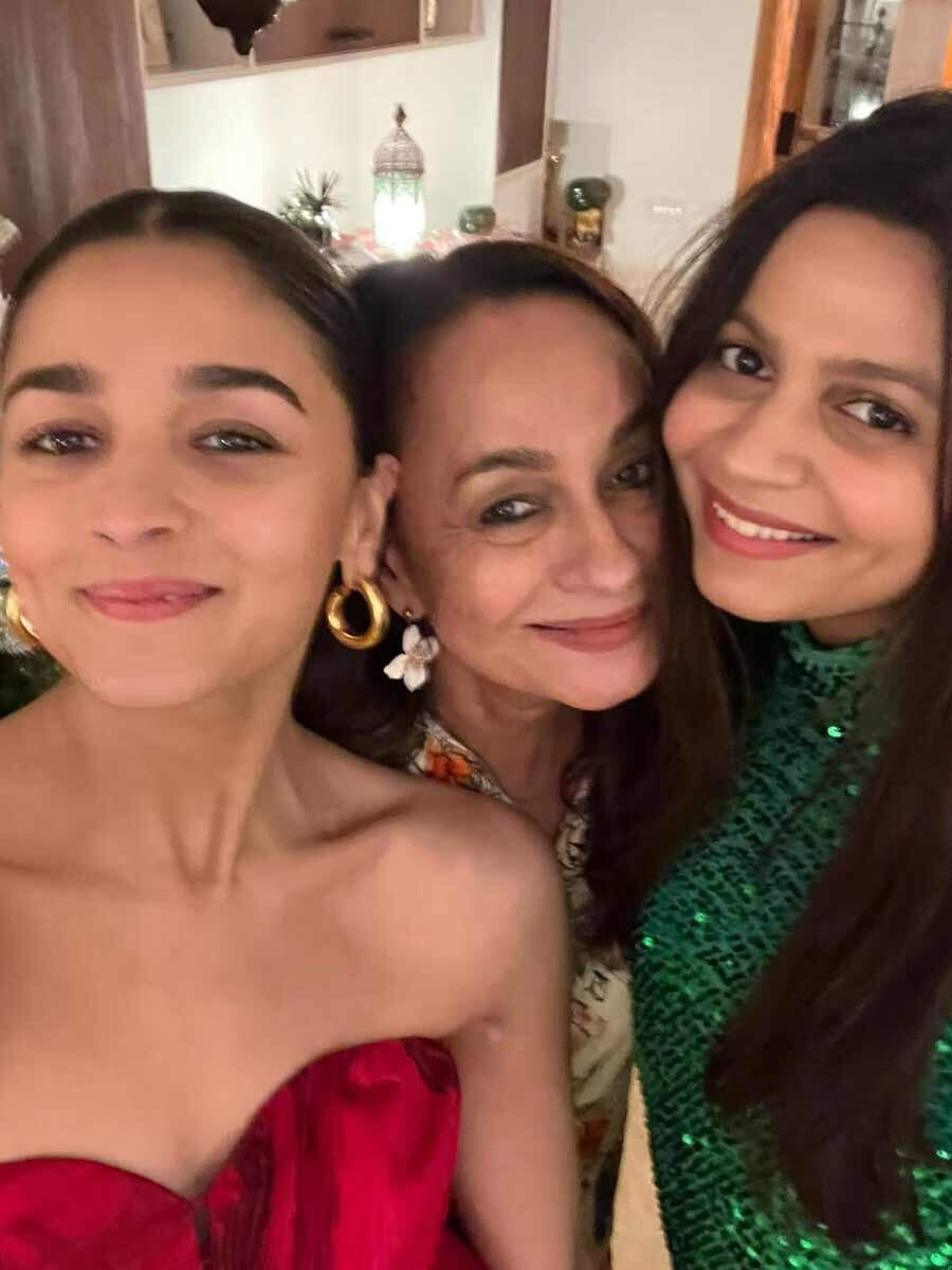 Alia Bhatt dropped the post for her mother