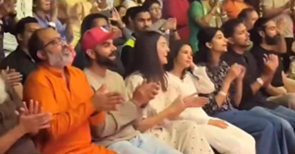 Virat Kohli and Anushka Sharma enjoy Krishna Das Kirtan on Karwa Chauth