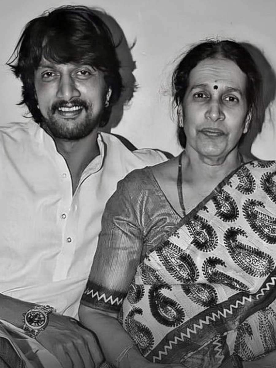 Kiccha Sudeep Mother 