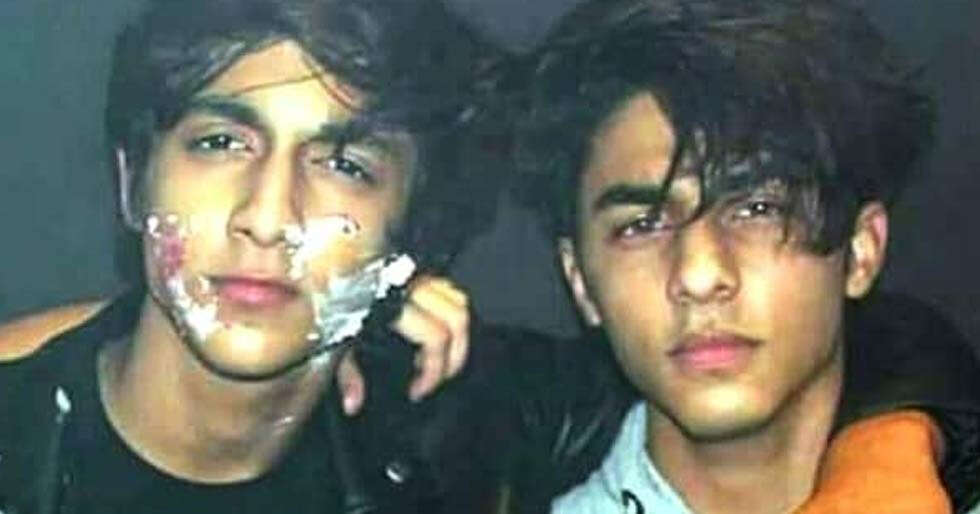 Aryan Khan Records His Friend Ahaan Panday As He Celebrates The Success ...