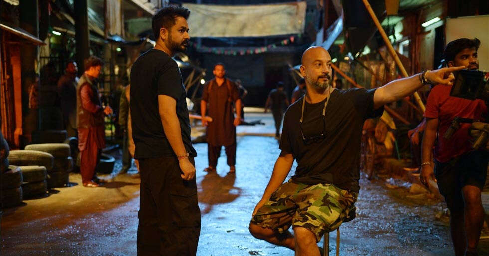 DOP Vikash Nowlakha Reveals How Aditya Dhar and He Built The Look of Dhurandhar DOP Vikash Nowlakha Reveals How Aditya Dhar and He Built The Look of Dhurandhar