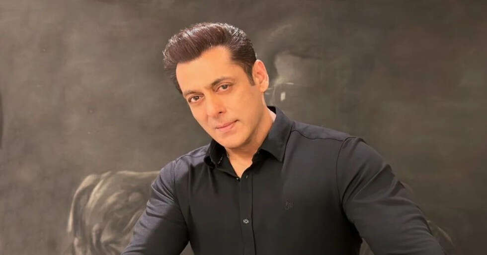 Salman Khan to Work With South Director Vamsi Paidipally Salman Khan to Work With South Director Vamsi Paidipally