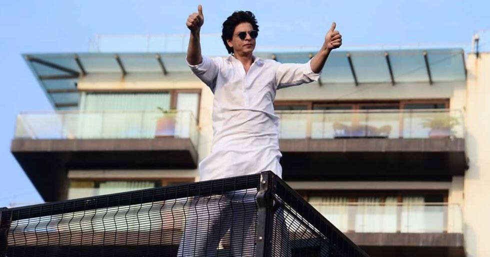 Shah Rukh Khan Rents 2 Duplex Apartments Near Mannat? Shah Rukh Khan Rents 2 Duplex Apartments Near Mannat?