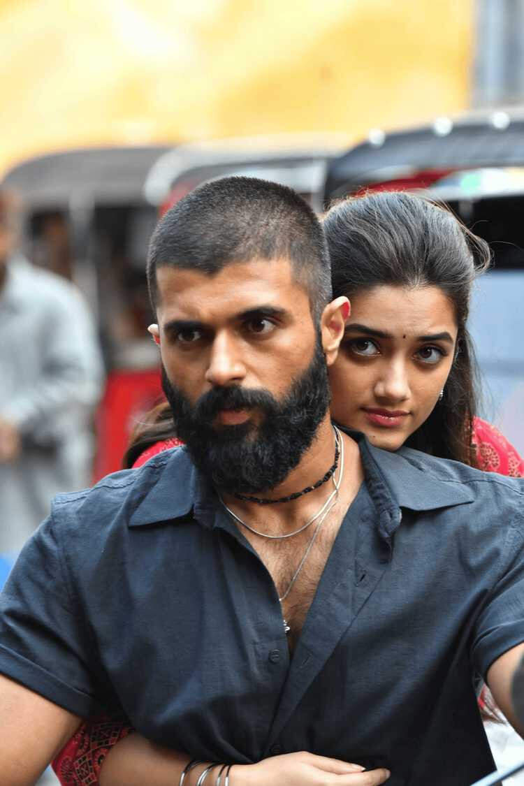 Kingdom Assessment — Vijay Deverakonda Shines in an Earnest, Emotional Motion Thriller