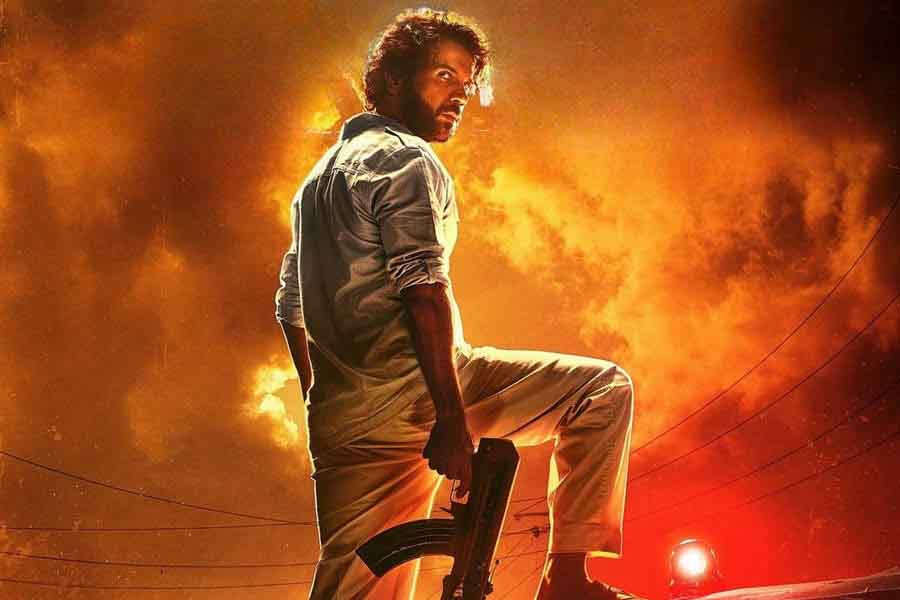 FEATURE TOP BOLLYWOOD
