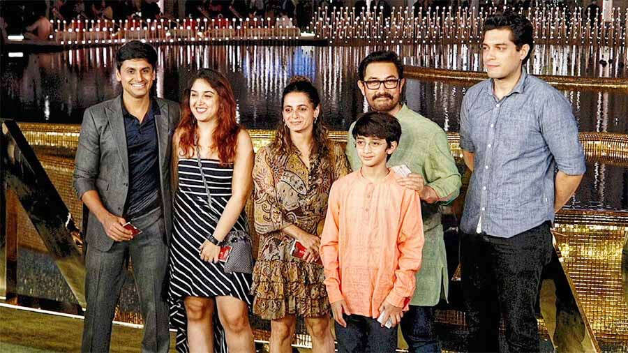 Aamir Khan with family