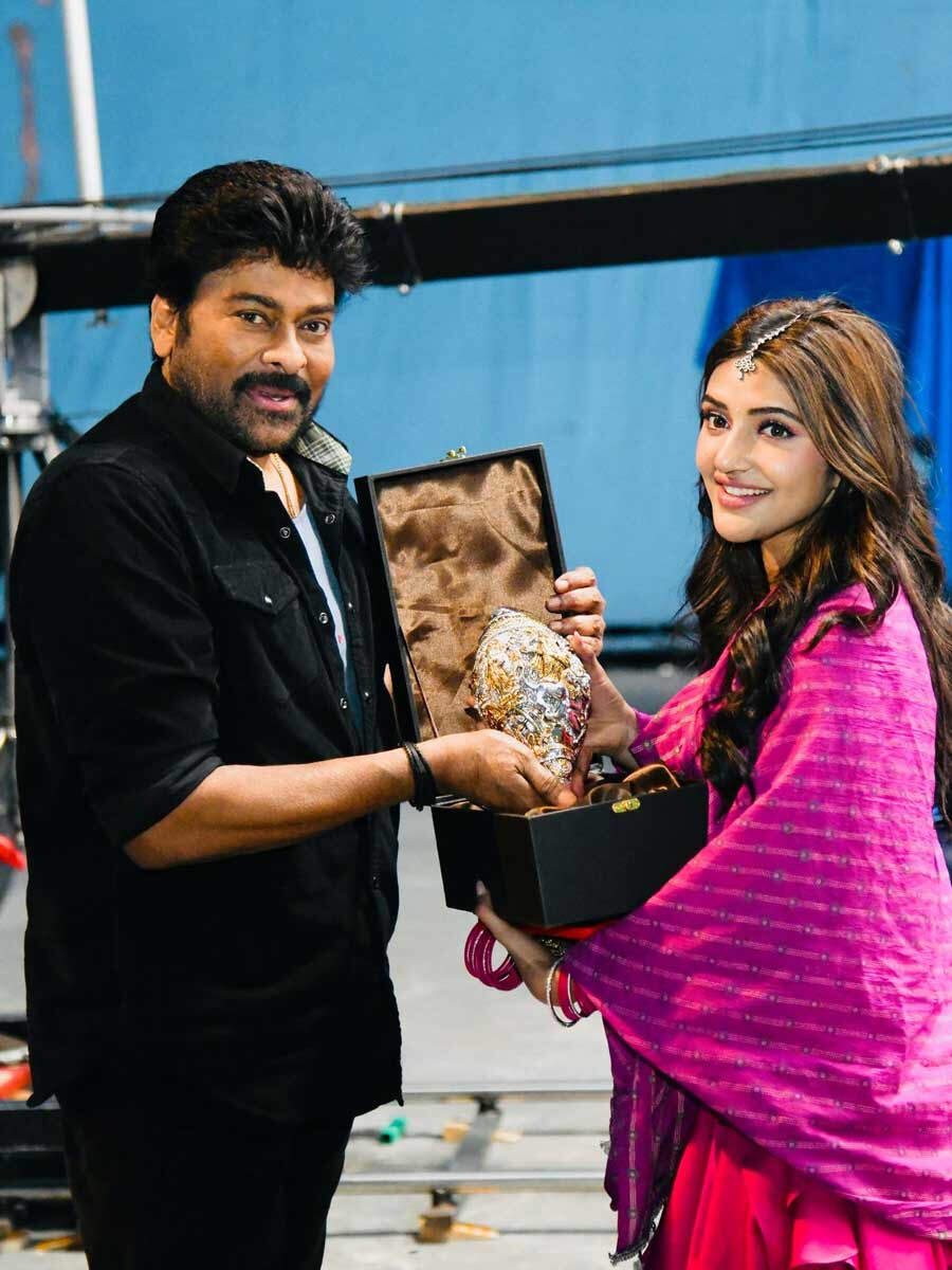 Sreeleela Receives A Special Gesture From Chiranjeevi On Women’s Day