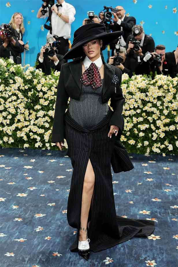 pregnant celebrities at met gala 2025