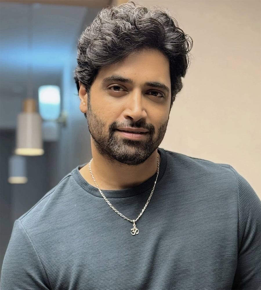 Adivi Sesh
