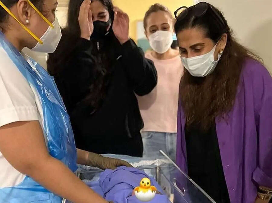 Rhea Kapoor Shares First Photo Of Sonam Kapoor And Anand Ahuja’s Baby Boy, Celebs React