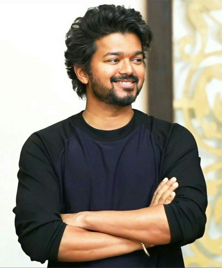 Suriyato fill Thalapathy Vijay’s vacant top spot Top producer believes so