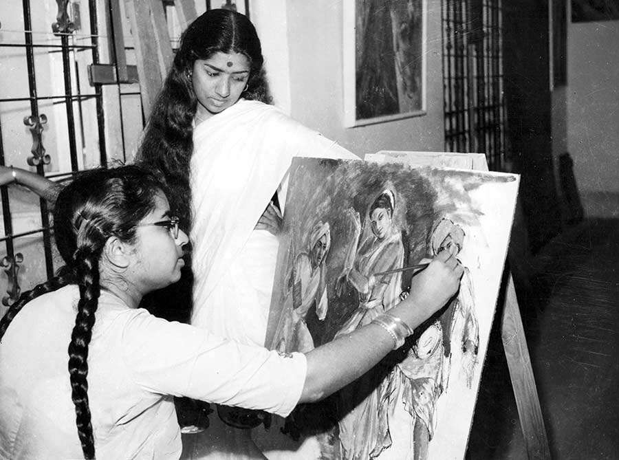 Usha Mangeshkar