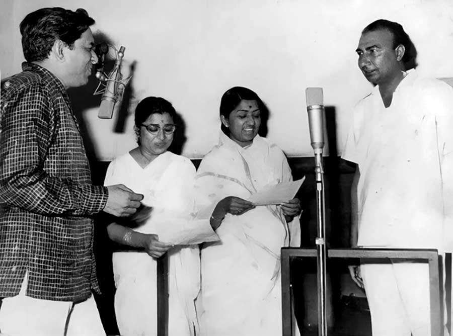 Usha Mangeshkar