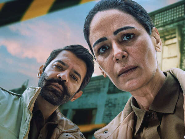 Kohrra 2 Review: Mona Singh and Barun Sobti Excel in Their Performances