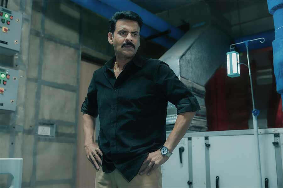 Neeraj Pandey Ghooskhor Pandat