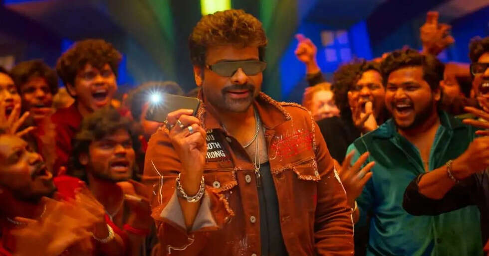 Chiranjeevi's Hook Step From Shankar Vara Prasad Garu Goes Viral