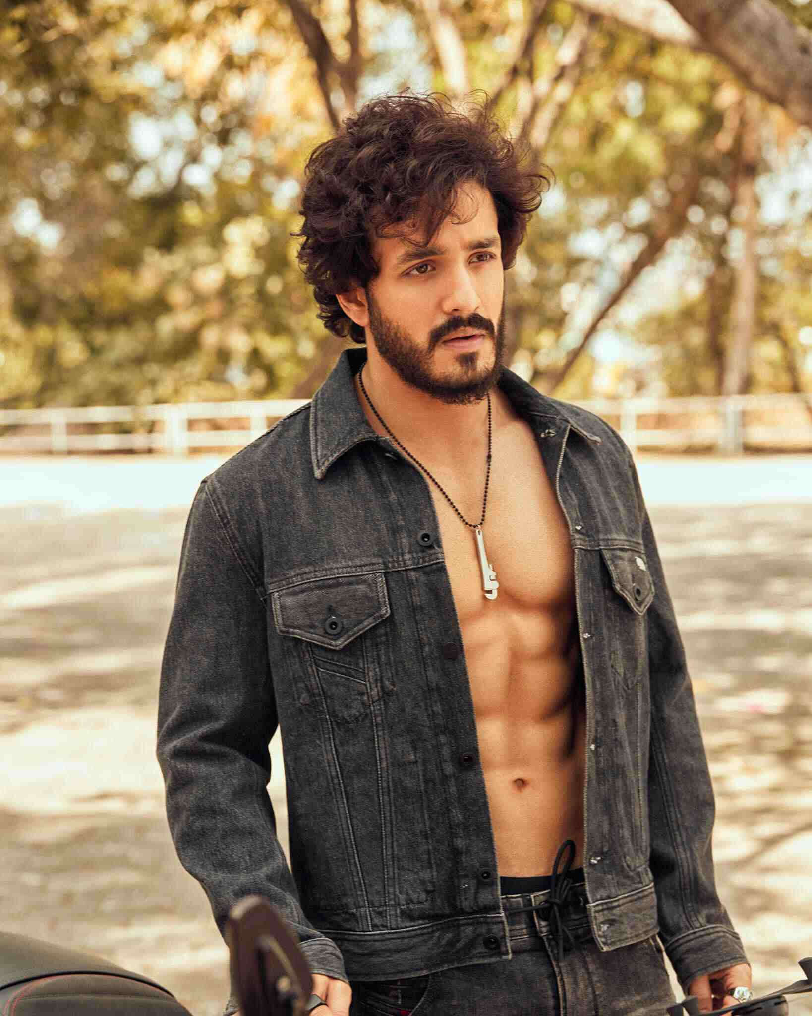 Akhil surgery