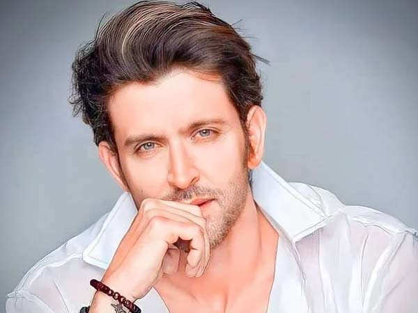 হৃতিক রোশন মেস শিরোনামের নতুন ছবির ঘোষণা দিলেন।