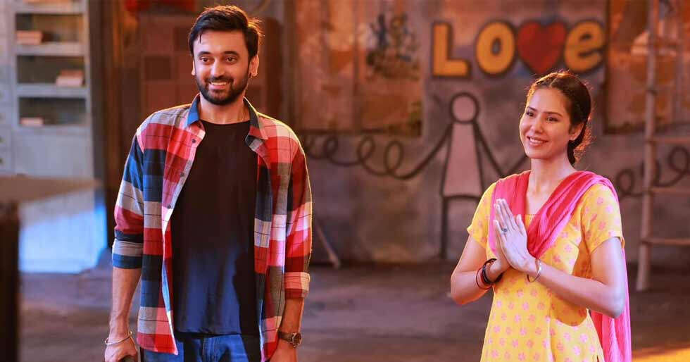 Pitt Siyapa Teaser: Paramvir Singh Cheema Shows His Fun NRI Avatar Alongside Sonam Bajwa