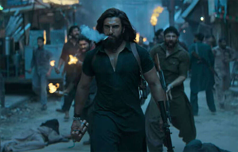 Vicky Kaushal Ranveer Singh Dhurandhar Aditya Dhar Love War