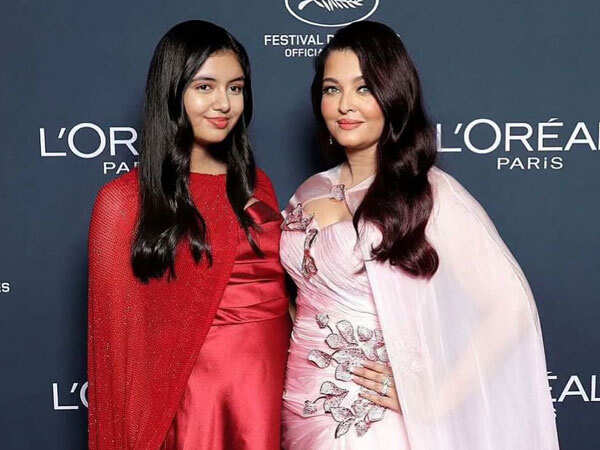 Sw Hans Rai Aaradhya Bachchan's Reaction to Aishwarya Rai Interacting With Fan at ...