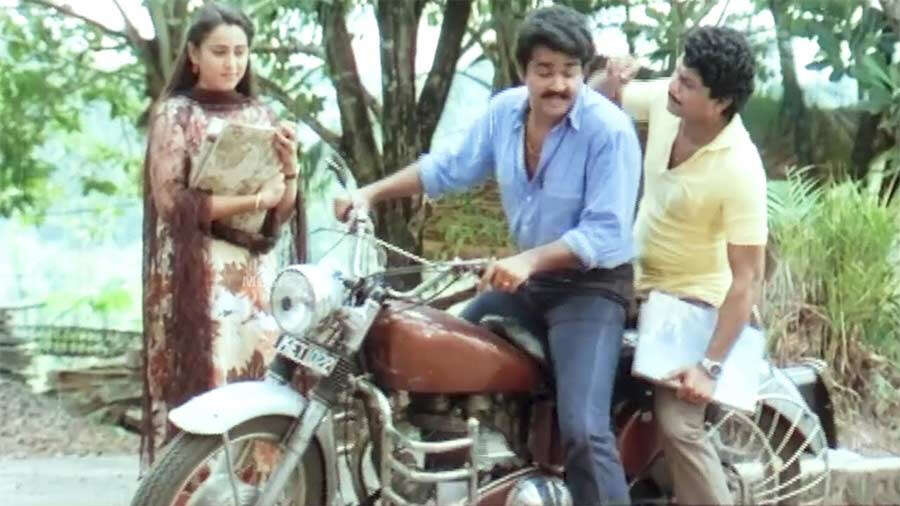 Exploring Mohanlal's Range in 1986: The Year He Won His First Filmfare Award