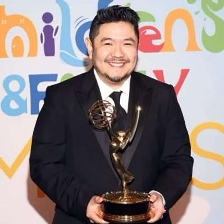 Eric Bauza, Voice Of Bugs Bunny And Daffy Duck, Passes Away At 46 ...