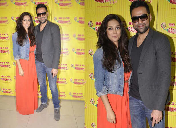 abhay deol e preeti desai