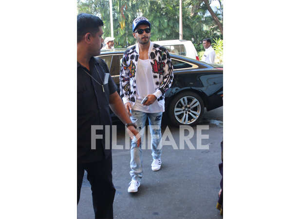 Ranveer Singh Leaves Airport In His Swanky Car