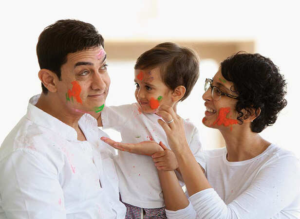 aamir khan holi song