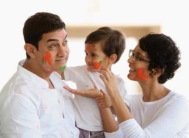 holi aamir khan konusu