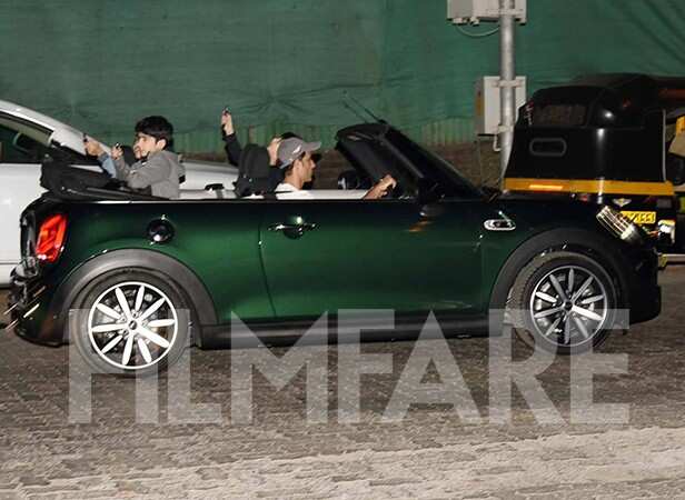 Hrithik Roshan takes Hrehaan and Hridhaan for a late night drive