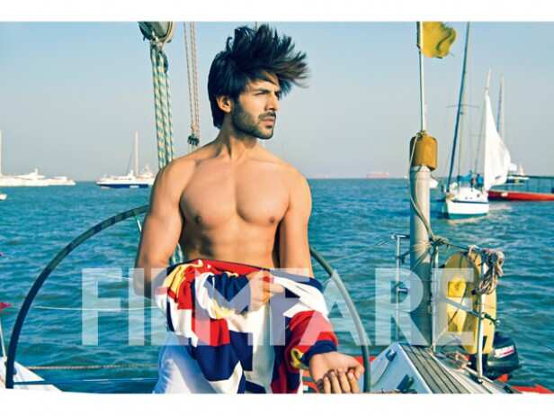 Kartik Aaryan sails straight into our hearts  Filmfare.com