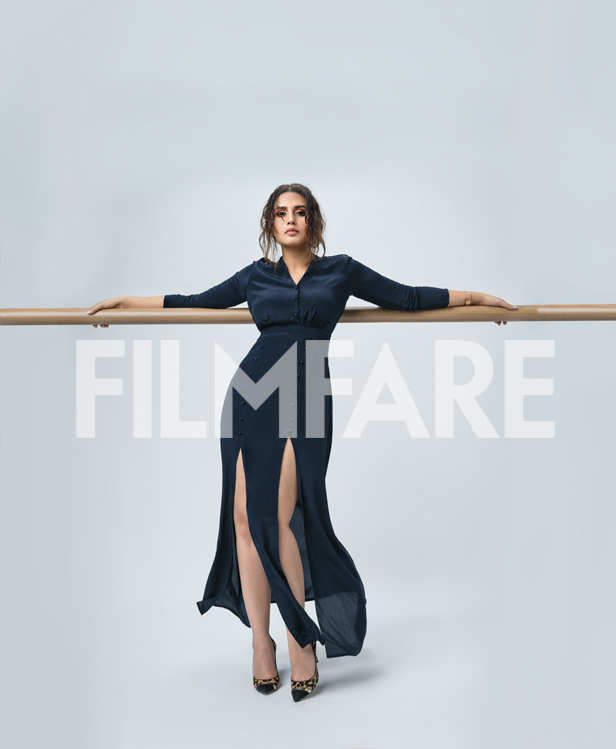 Check Out Huma Qureshi S Sexy New Photos In Her Latest Filmfare Photo