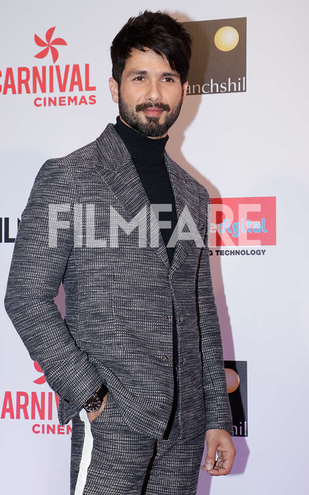 shahid kapoor formal look