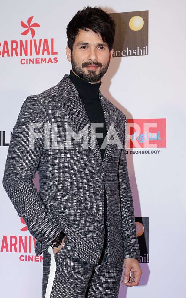 shahid kapoor formal look