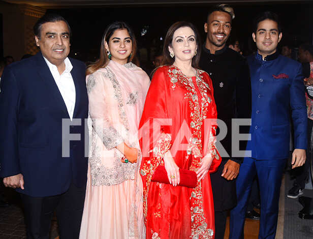 Amitabh Bachchan, Mukesh Ambani and Nita Ambani grace cricketer Krunal ...