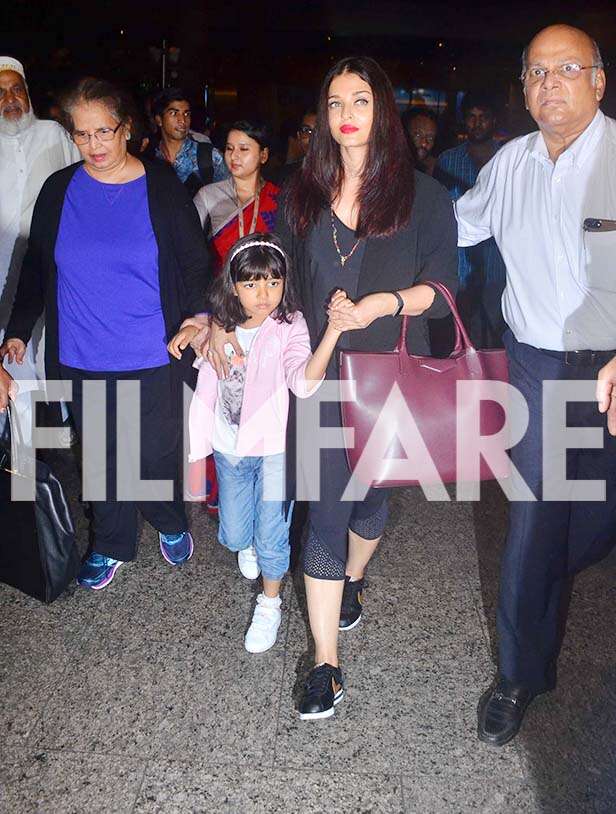 Aishwarya Rai Bachchan and Aaradhya are back in town | Filmfare.com