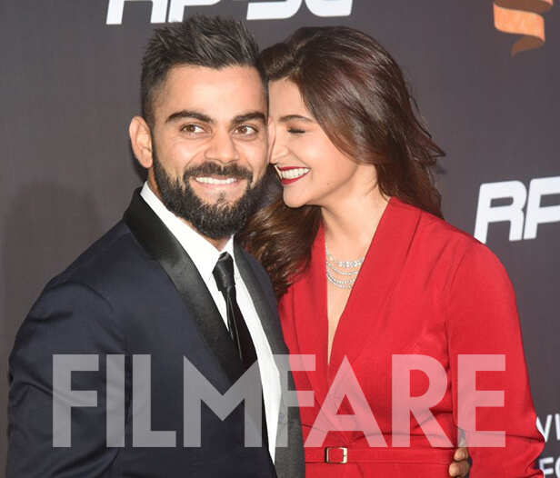 10 Pictures Of Virat Kohli And Anushka Sharma Looking Madly In Love ...