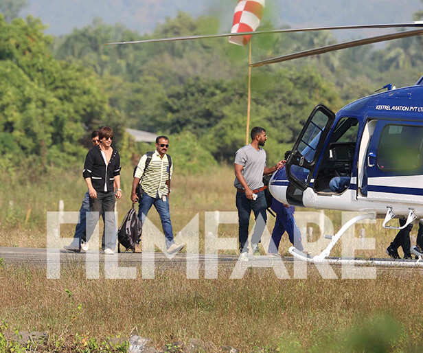 Check out these 10 hot pictures of Shah Rukh Khan as he jet sets from ...