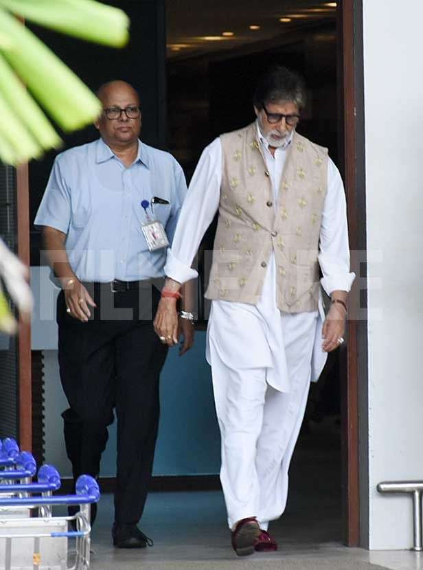 Amitabh Bachchan snapped at the Mumbai airport upon his return from