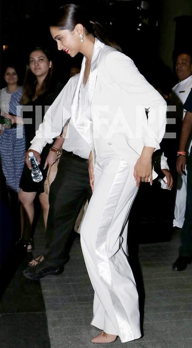 Deepika Padukone looks like a real life queen in an all-white ensemble ...