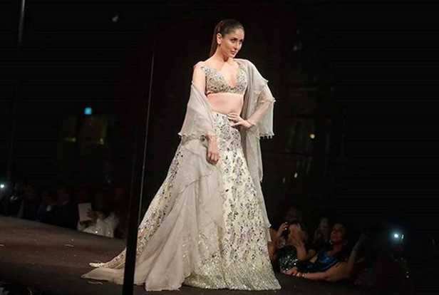 Image result for kareena kapoor singapore