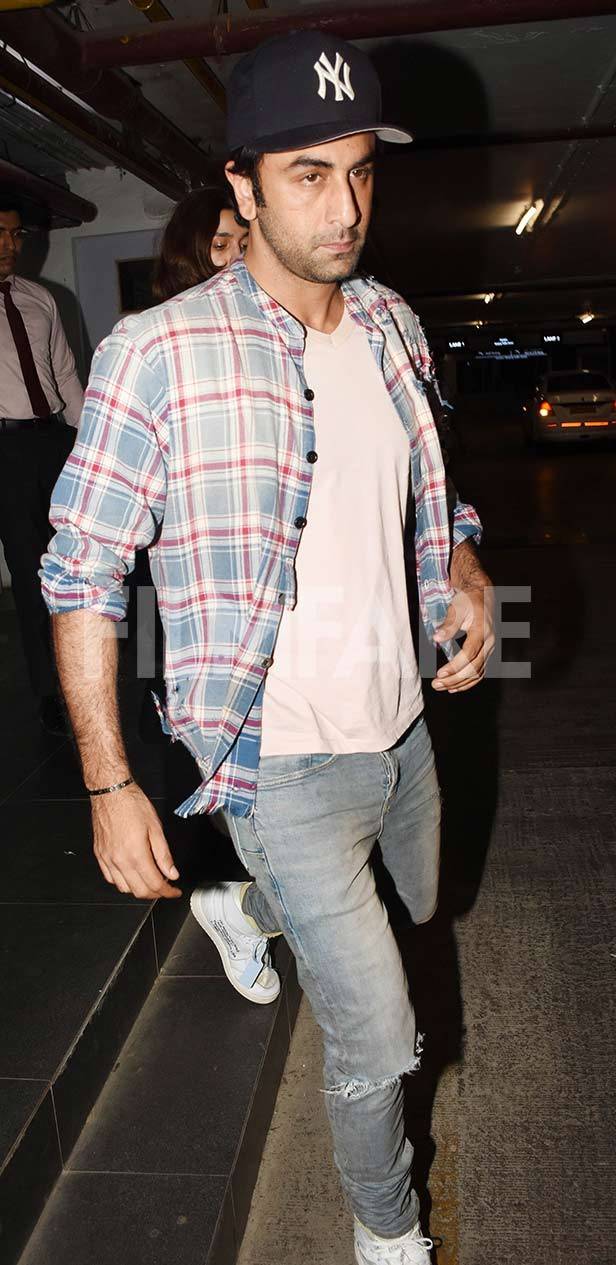 Ranbir Kapoor Wearing Check Shirt with - E-SUPERPRICE.COM